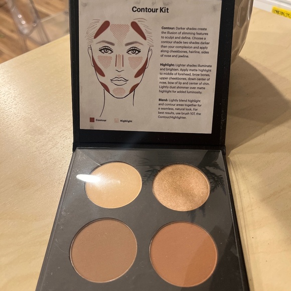 Glo minerals contour kit - Picture 1 of 4